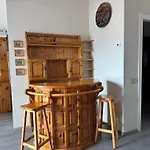 Nide House Apartman *