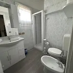 Nide House 아파트 *