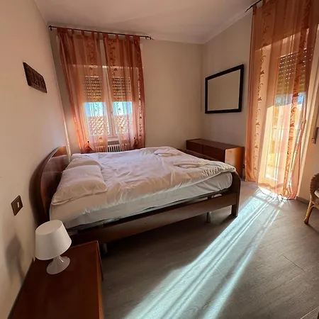 Nide House דירה