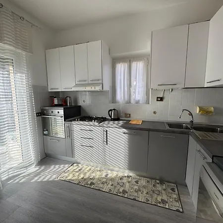 דירה Nide House
